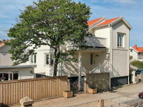 Holiday home HUNNEBOSTRAND IX in Hunnebostrand